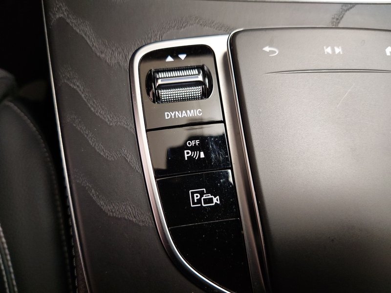 Mercedes-Benz E 300 de karavan AMG Line automatik • AHK • 360° kamera — 16