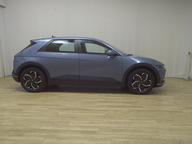 Hyundai IONIQ 5 • Full LED • digitalni instrumenti