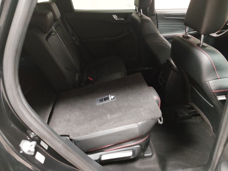 Ford Kuga 2.0 EcoBlue ST-Line X automatik • 4x4 • el. vrata prtljažnika — 11