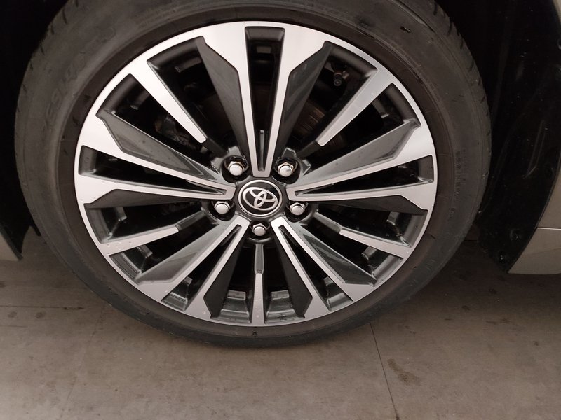 Toyota Corolla Touring Sports 1.8 Hybrid automatik • ACC • Full LED — 8