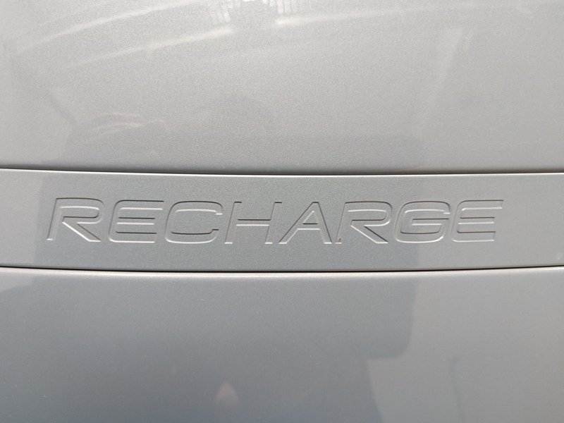 Volvo XC40 T4 Recharge automatik Core • ACC • električna vrata — 18