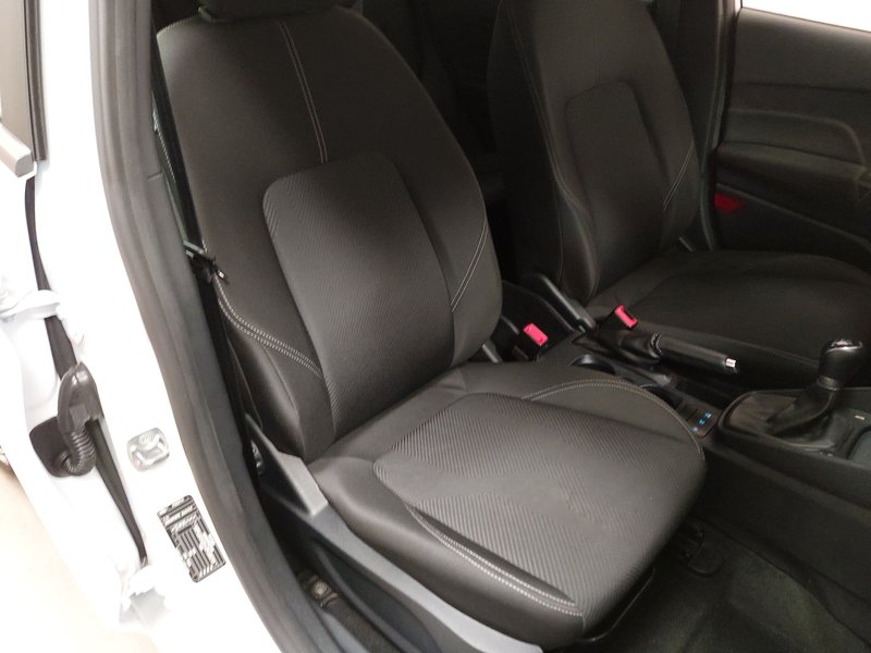 Ford Fiesta 1.1 Cool&Connect • LED — 10