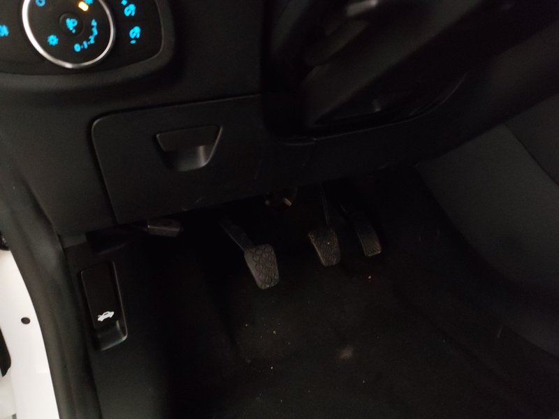 Ford Fiesta 1.1 Cool&Connect • LED — 7