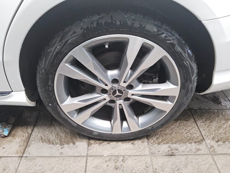 Mercedes-Benz C 300 de automatik Exclusive • LED — 10