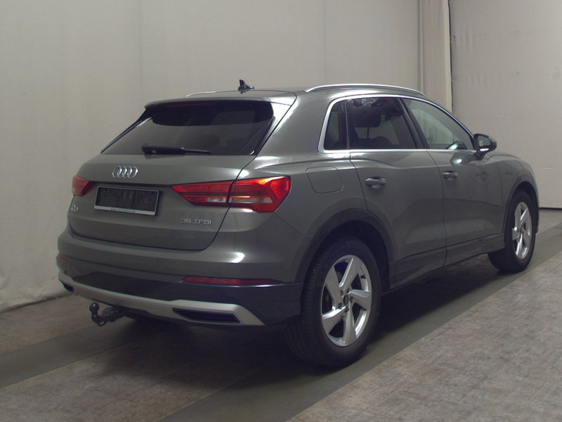 Audi Q3 35 TFSI automatik advanced • ACC • električna vrata prtljažnika — 4