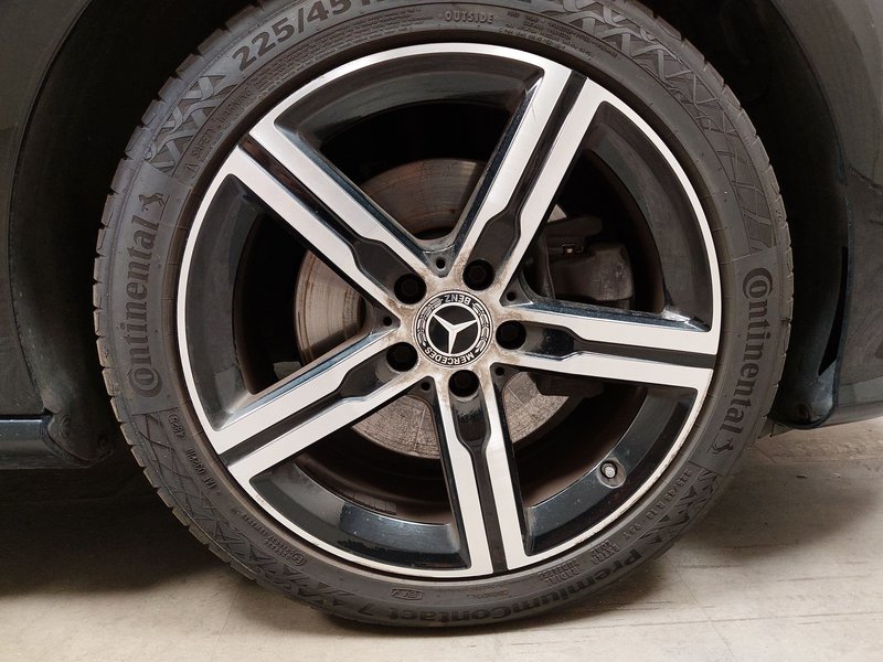 Mercedes-Benz CLA 220 d automatik Progressive • LED • digitalni instrumenti — 11