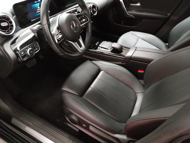 Mercedes-Benz CLA 220 d automatik Progressive • LED • digitalni instrumenti — 6