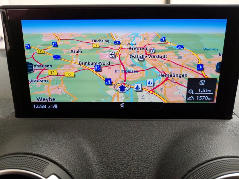 Audi Q2 30 TDI S line automatik • Full LED • digitalni instrumenti — 20