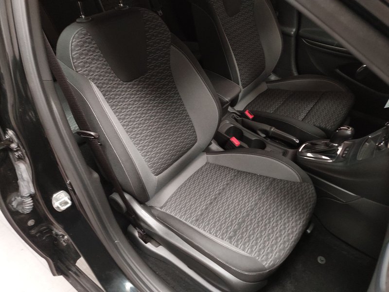 Opel Astra 1.5 D automatik Edition • Full LED — 10