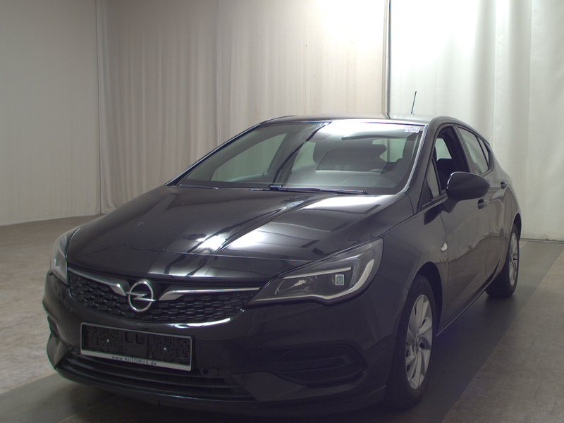 Opel Astra 1.5 D automatik Edition • Full LED — 2