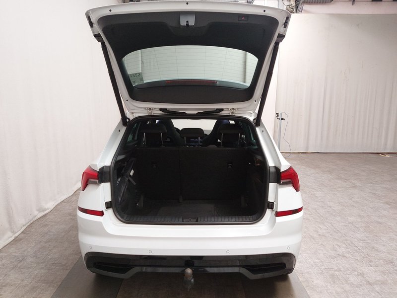Škoda Kamiq 1.5 TSI automatik Monte Carlo • panorama • AHK — 15