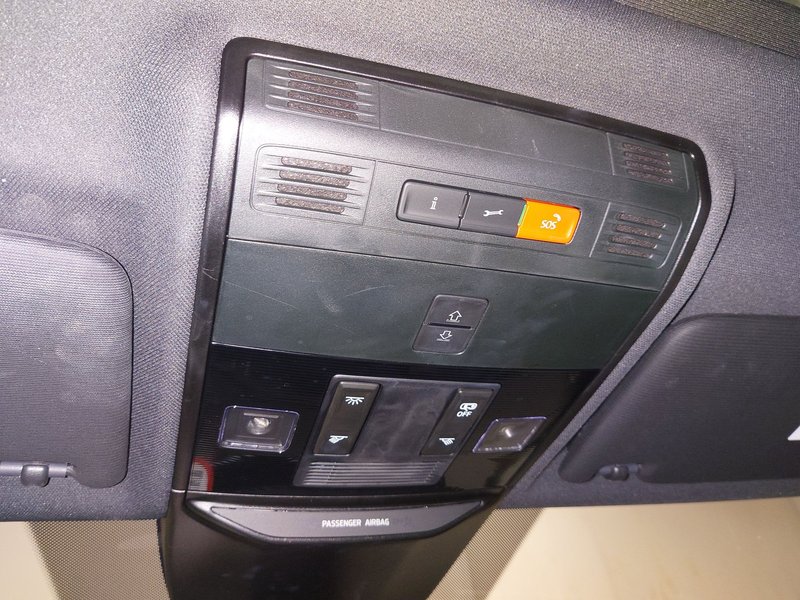 Škoda Kamiq 1.5 TSI automatik Monte Carlo • panorama • AHK — 16