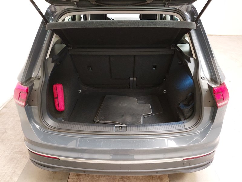 Volkswagen Tiguan 2.0 TDI automatik Life — 15