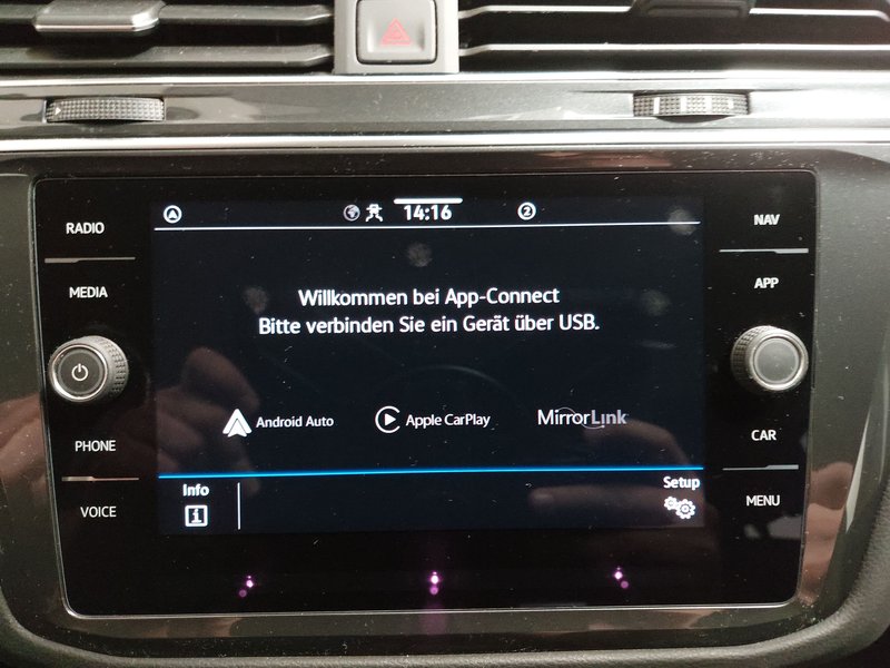 Volkswagen Tiguan 2.0 TDI automatik Life — 17