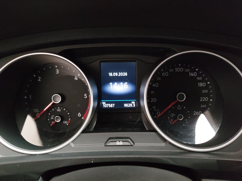 Volkswagen Tiguan 2.0 TDI automatik Life — 20