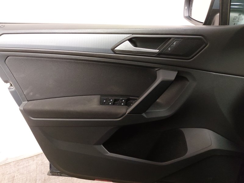 Volkswagen Tiguan 2.0 TDI automatik Life — 5