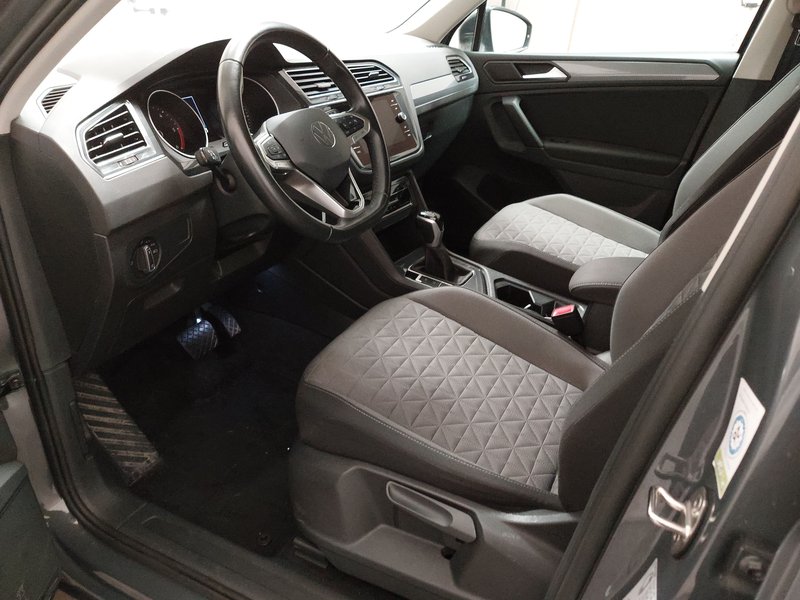 Volkswagen Tiguan 2.0 TDI automatik Life — 6