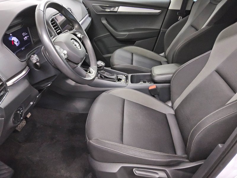 Škoda Karoq 2.0 TDI automatik 4x4 Tour • LED • digitalni instrumenti — 9