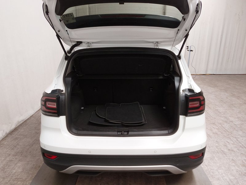 Volkswagen T-Cross 1.0 TSI automatik Style • ACC • Kuka za vuču (odvojiva) — 16