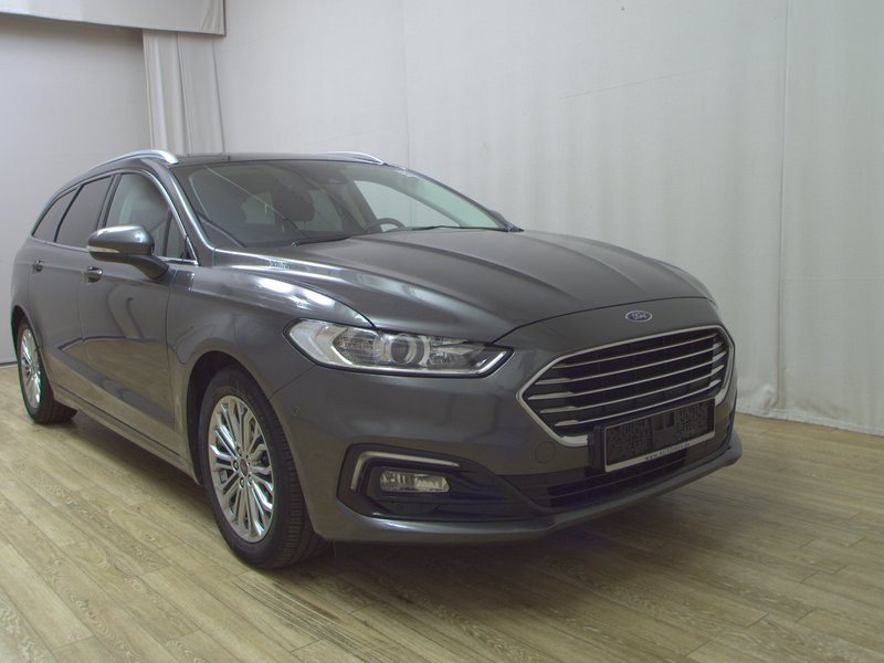 Ford Mondeo Turnier 2.0 EcoBlue automatik Titanium • ACC • Električna peta vrata — 3