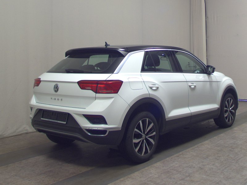 Volkswagen T-Roc 1.0 TSI Style • ACC • digitalni instrumenti — 4