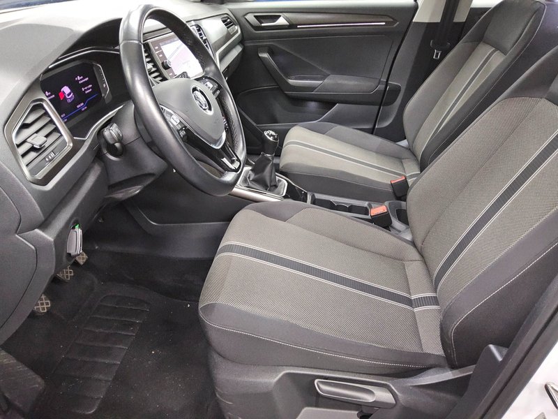 Volkswagen T-Roc 1.0 TSI Style • ACC • digitalni instrumenti — 9