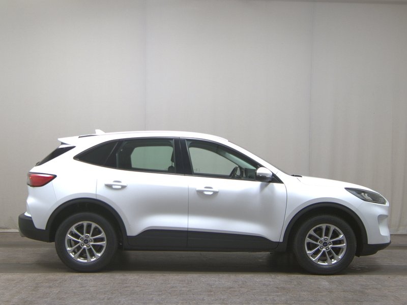 Ford Kuga 1.5 EcoBlue automatik Cool&Connect • Kuka za vuču (odvojiva)