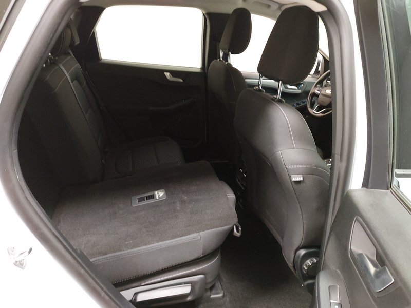 Ford Kuga 1.5 EcoBlue automatik Cool&Connect • Kuka za vuču (odvojiva) — 11