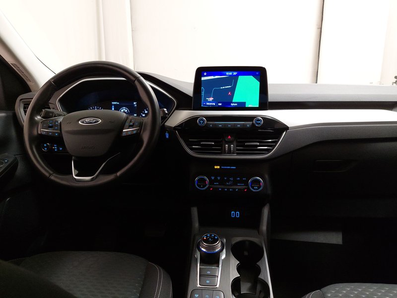 Ford Kuga 1.5 EcoBlue automatik Cool&Connect • Kuka za vuču (odvojiva) — 18