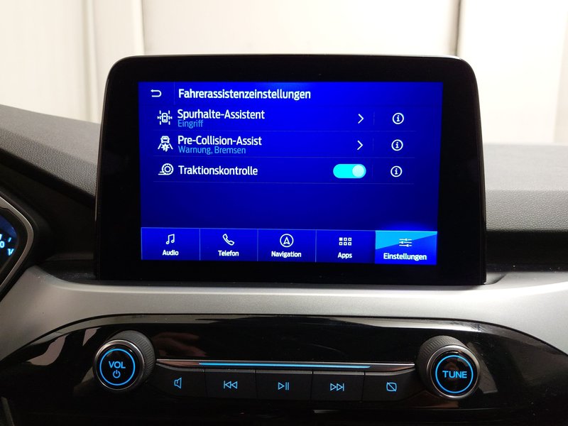 Ford Kuga 1.5 EcoBlue automatik Cool&Connect • Kuka za vuču (odvojiva) — 21