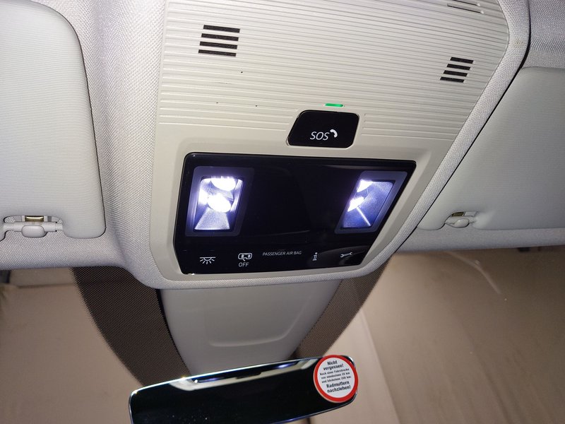 Škoda Enyaq iV 80 Loft • ACC • AHK — 13
