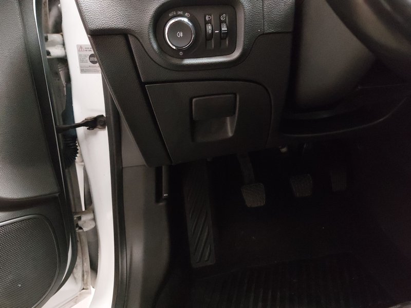 Opel Astra 1.2 Turbo Edition • Tempomat • Start~stop sustav — 7