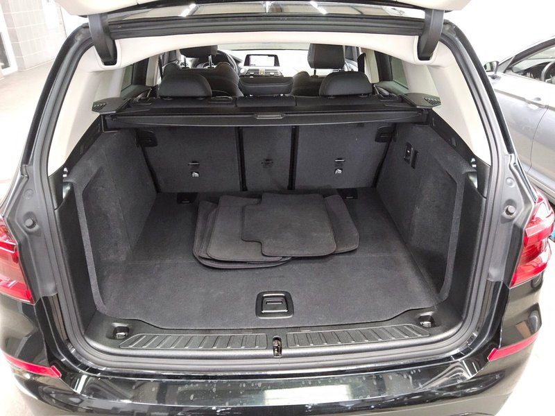 BMW X3 xDrive20d automatik • 360° kamera • ACC — 11