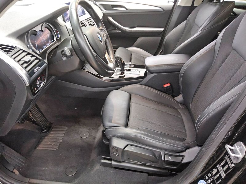 BMW X3 xDrive20d automatik • 360° kamera • ACC — 8