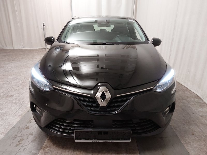 Renault Clio TCe 100 • Full LED — 9