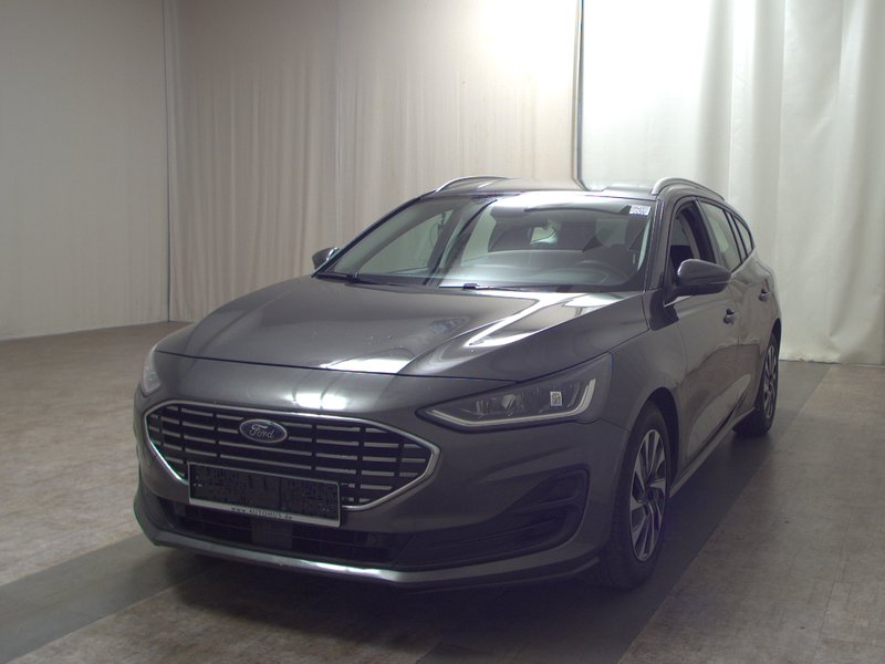 Ford Focus Turnier 1.5 automatik EB Titanium • LED • navigacija — 2