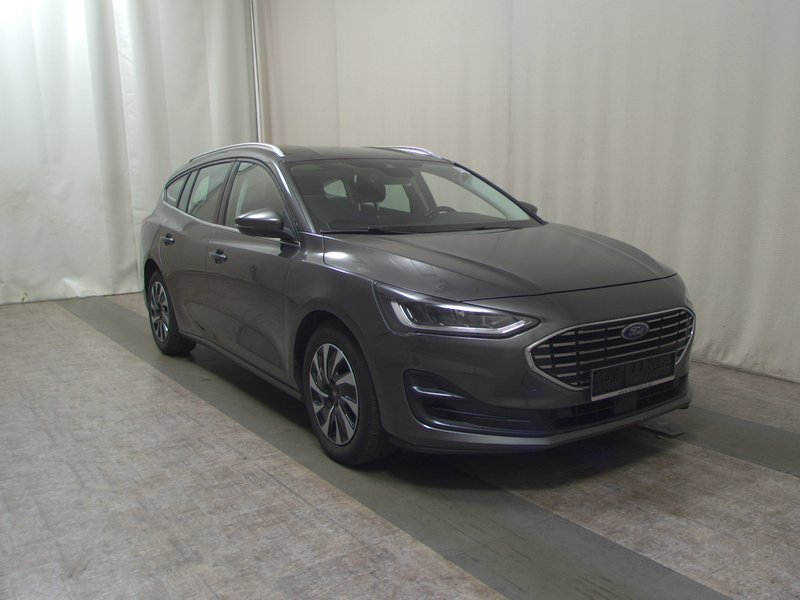 Ford Focus Turnier 1.5 automatik EB Titanium • LED • navigacija — 3