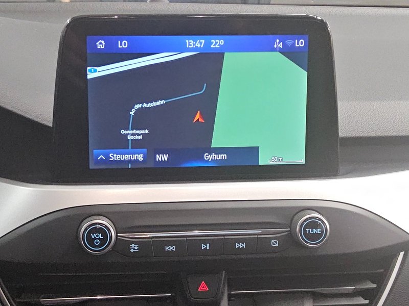 Ford Focus Turnier 1.5 EcoBlue automatik Cool & Connect • ACC • LED — 7