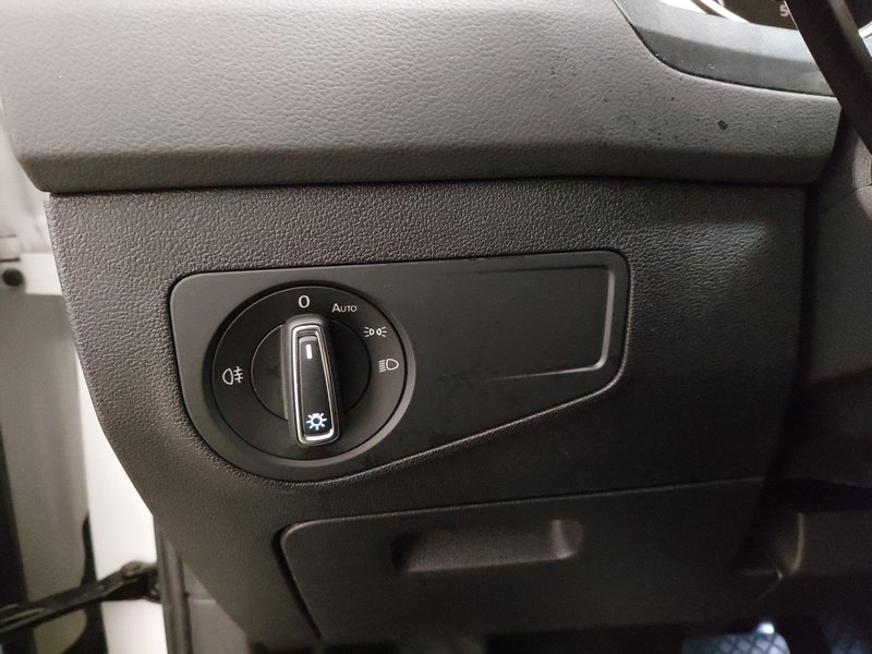 Volkswagen Tiguan 2.0 TDI Life automatik • ACC • LED — 7