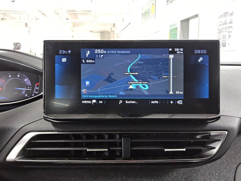 Peugeot 3008 1.5 BlueHDi 130 automatik Allure • ACC • AHK — 7