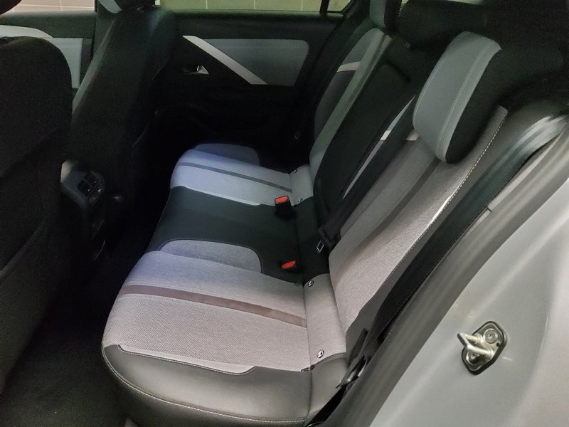 Opel Astra Sports Tourer 1.5 D automatik Elegance • Full LED • ACC — 13