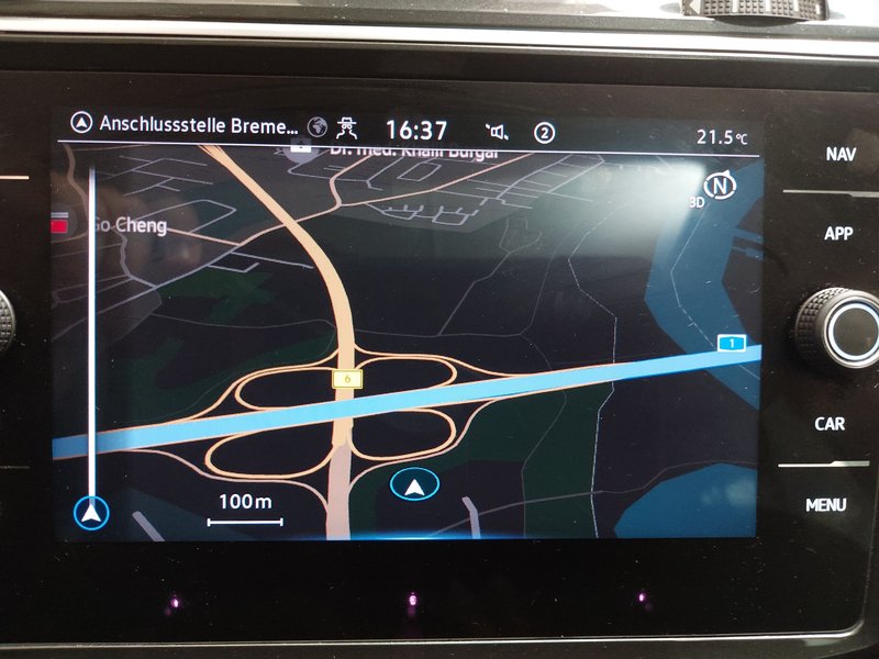 Volkswagen Tiguan 1.4 TSI eHybrid Life automatik • panorama • ACC — 20