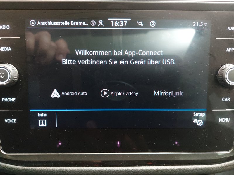 Volkswagen Tiguan 1.4 TSI eHybrid Life automatik • panorama • ACC — 21