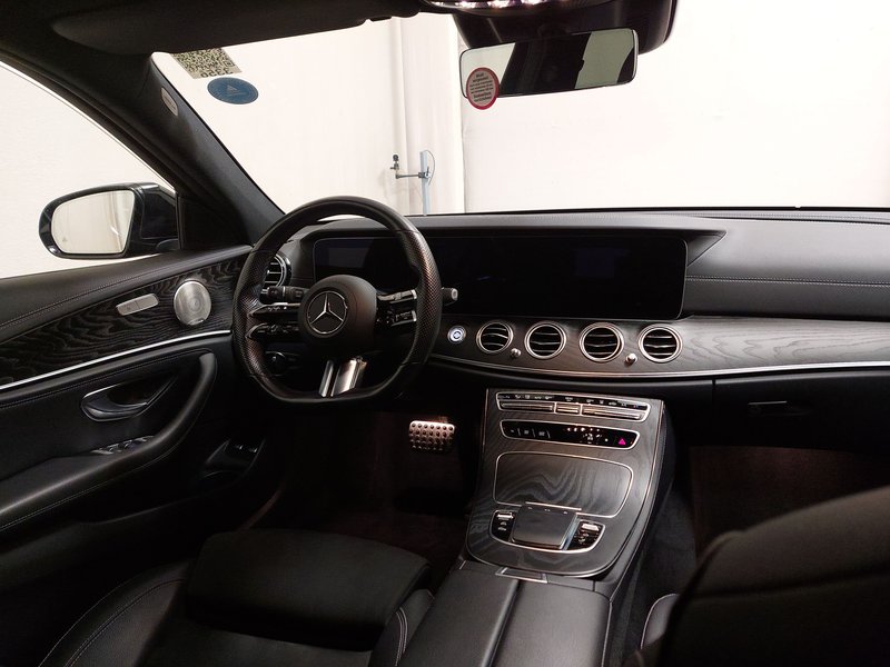 Mercedes-Benz E 300 e karavan AMG Line automatik • ACC • LED — 12