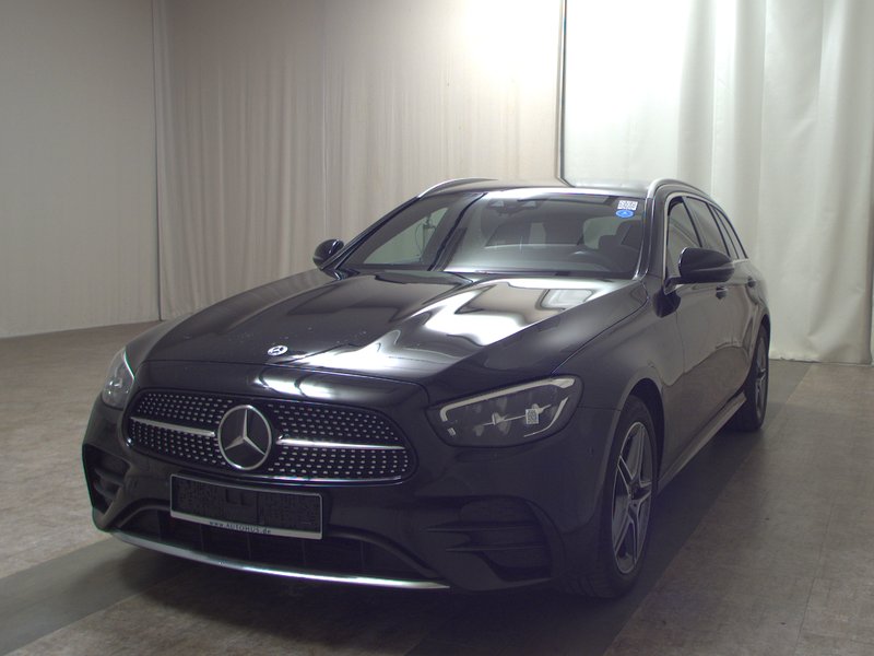Mercedes-Benz E 300 e karavan AMG Line automatik • ACC • LED — 2