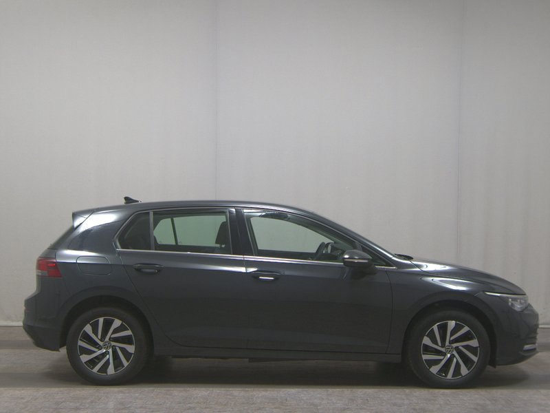 Volkswagen Golf 8 1.4 TSI automatik eHybrid Style • ACC • Full LED