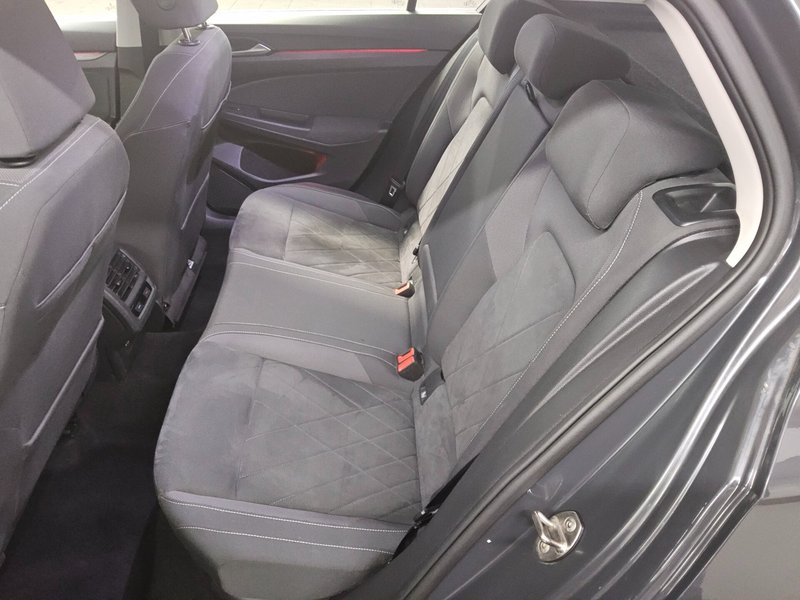 Volkswagen Golf 8 1.4 TSI automatik eHybrid Style • ACC • Full LED — 13