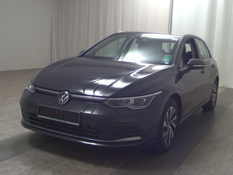 Volkswagen Golf 8 1.4 TSI automatik eHybrid Style • ACC • Full LED — 2
