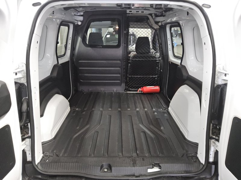Renault Kangoo Rapid 1.5 dCi • Full LED — 10