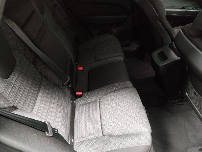 Volvo XC60 B4 D Core automatik • LED • AHK — 12